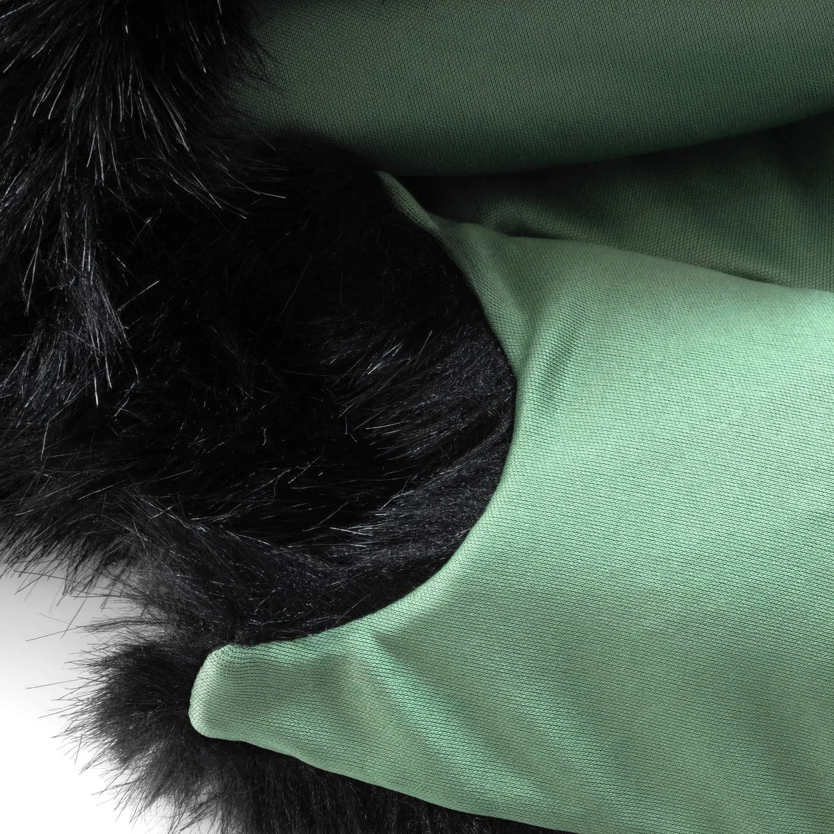 The Fur Wind Jacket – Cinela Piano Schwarz – lining